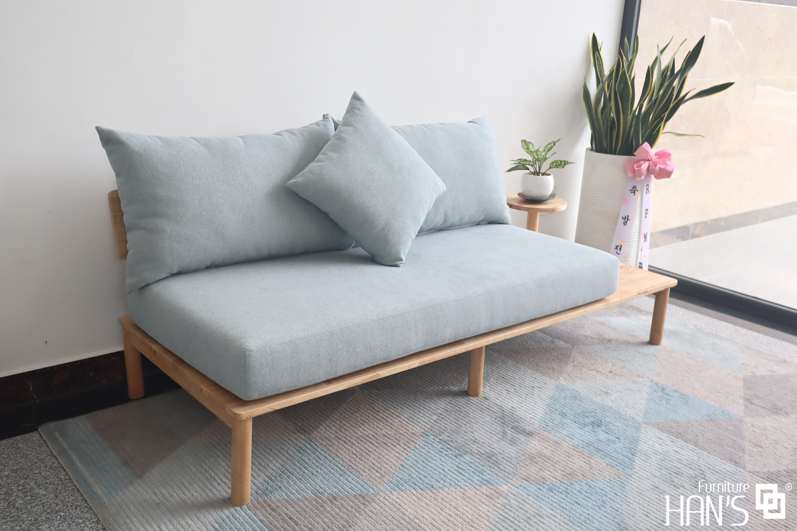 Những bộ sofa đơn giản phù hợp với diện tích nhỏ